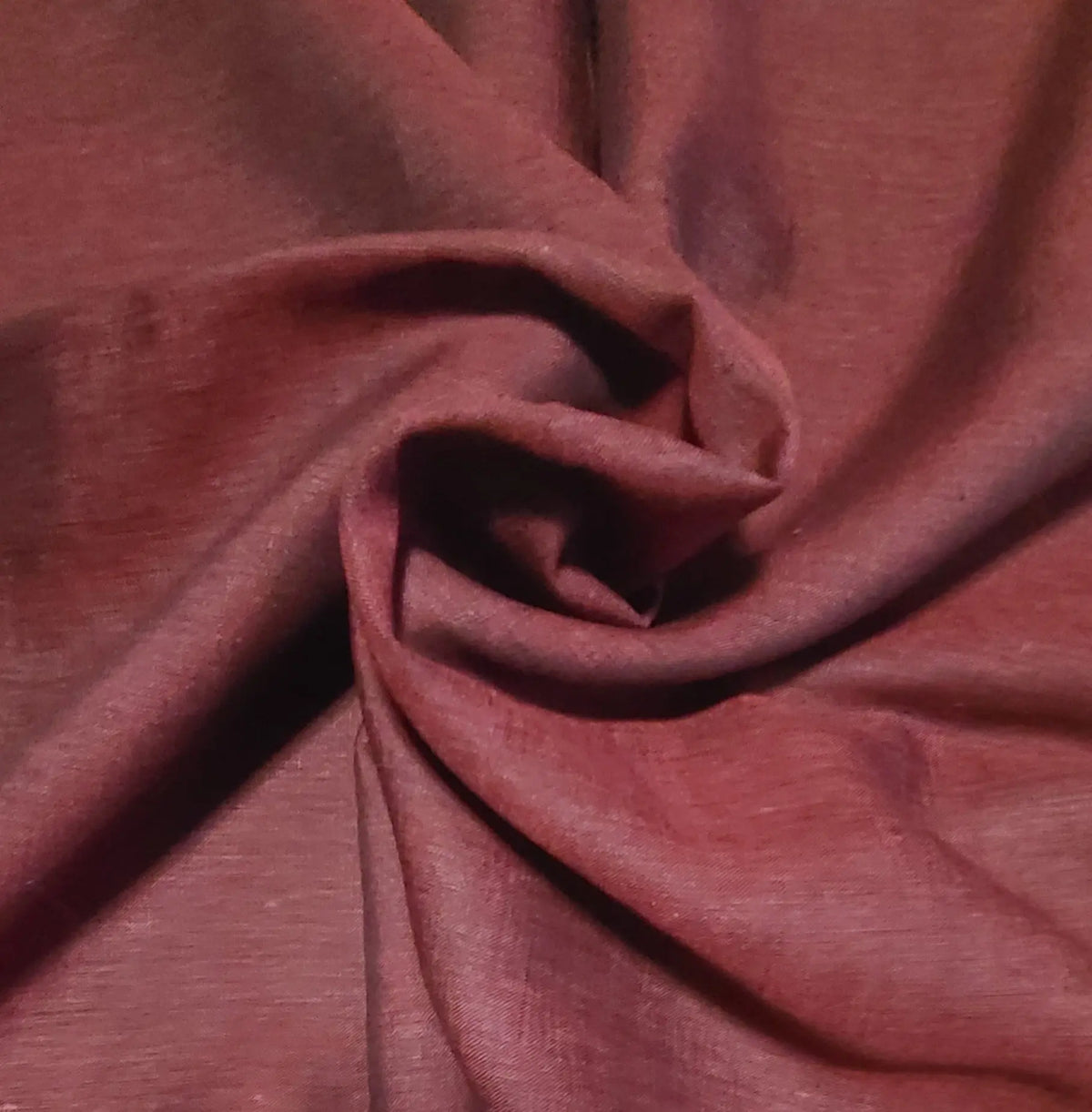 Bordeaux Linen Chambray fabric WRAPPURE